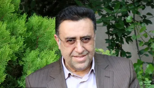 فکر میکنم مشارکت بین 50 تا 55 درصد باشد؛ به نظرم آقای پزشکیان پیروز مرحله اول انتخابات است