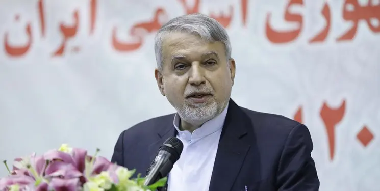وزیر میراث فرهنگی درباره قانون حجاب: ما با تنگنظری و تخریب مخالفیم؛ در اینباره نباید فراتر از شرع و قانون حکم کنیم