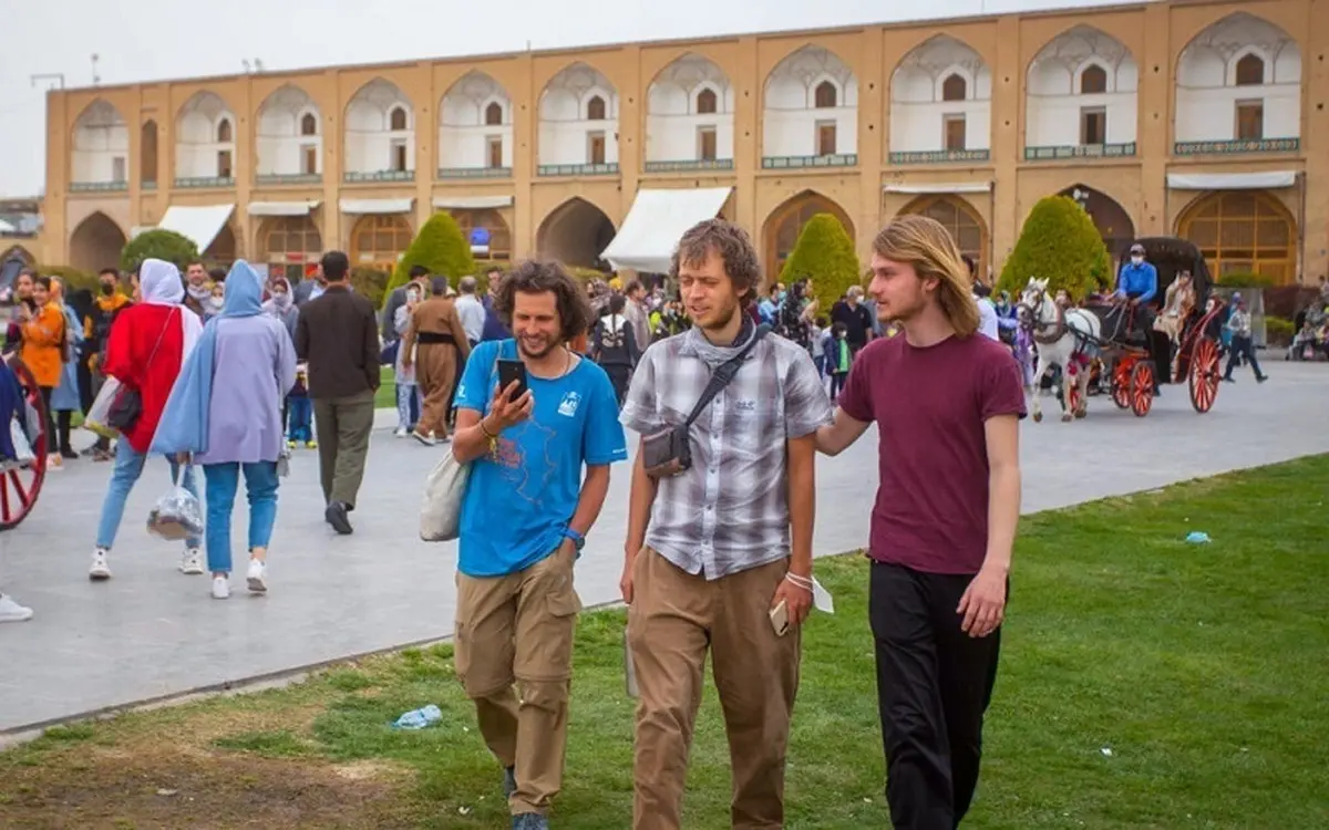 ماده ۵۱ قانون حجاب چه بلایی سر گردشگری ایران میآورد؟