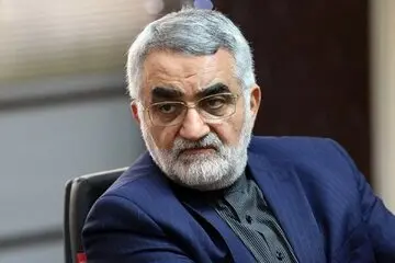 بروجردی: ما مُصِر هستیم کلیه تحریمها برداشته شود